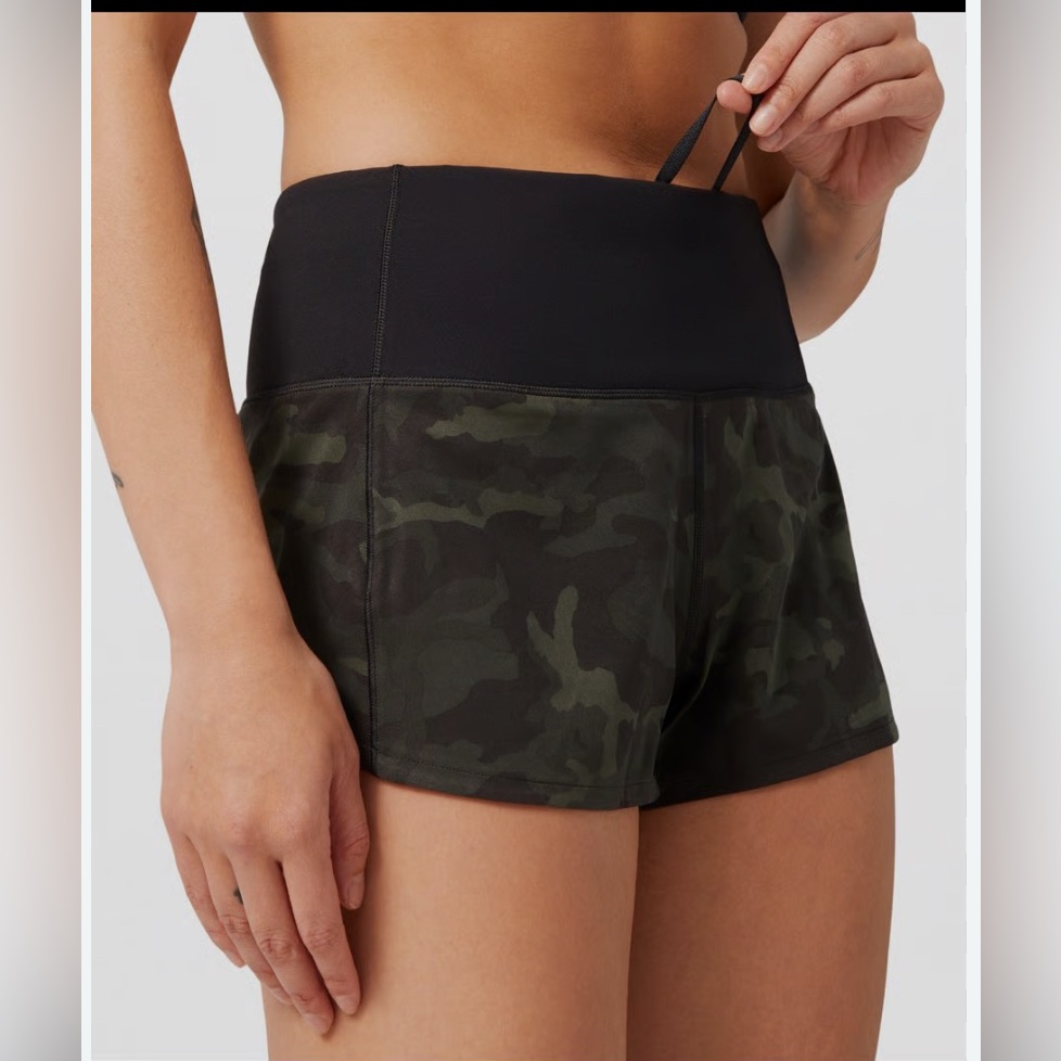 Lululemon Athletica Camo Black/Green Athletic Shorts
